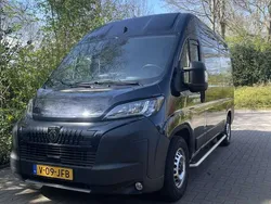 Grijs Gebruikt 2024 Peugeot Boxer Van | € 28.000 (Eerlijke prijs)
