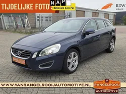 Blauw Gebruikt 2011 Volvo V60 Summum Stationwagen | € 8.195 (Goede deal)
