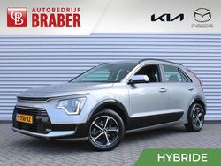 Grijs Gebruikt 2023 Kia Niro SUV | € 28.795 (Eerlijke prijs)