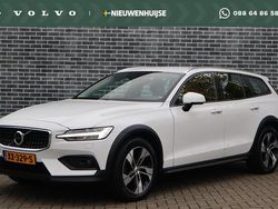Wit Gebruikt 2018 Volvo V60 CC Stationwagen | € 31.899 (Duur)