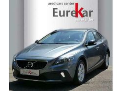 Grijs Gebruikt 2018 Volvo V40 CC Stationwagen | € 17.990 (Goede deal)