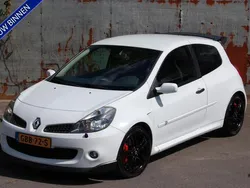 Wit Gebruikt 2009 Renault Clio R.S. R.S. Hatchback | € 13.950