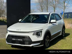 Wit Gebruikt 2022 Kia Niro Comfort SUV | € 29.445 (Iets duurder)