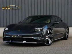 Grijs Gebruikt 2021 Porsche Taycan Turbo Sedan | € 85.000