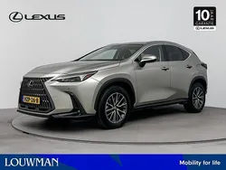 Grijs Gebruikt 2022 Lexus NX450h+ Launch Edition SUV | € 49.950 (Eerlijke prijs)