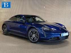 Blauw Gebruikt 2022 Porsche Taycan Sport Sedan | € 56.900 (Super prijs)