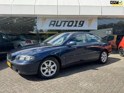 Blauw Gebruikt 2002 Volvo S60 Sedan | € 1.919 (Eerlijke prijs)