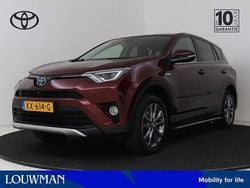 Rood metallic Gebruikt 2016 Toyota RAV4 Business Edition SUV | € 19.950