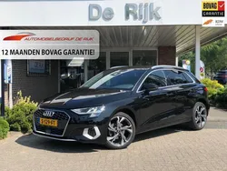 Zwart Gebruikt 2022 Audi A3 Sportback Advanced Hatchback | € 27.995 (Eerlijke prijs)