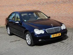 Mercedes C180