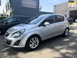 Grijs Gebruikt 2014 Opel Corsa Cosmo Hatchback | € 3.300 (Goede deal)