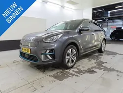 Grijs Gebruikt 2020 Kia e-Niro 3 SUV | € 19.999 (Super prijs)