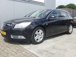 Zwart Gebruikt 2012 Opel Insignia Edition Stationwagen | € 5.735 (Iets duurder)