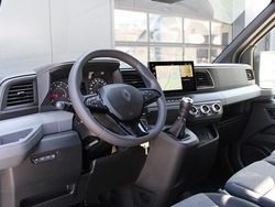 Wit Gebruikt 2024 Renault Master Van | € 38.650 (Iets duurder)