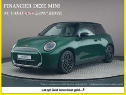 Groen Nieuw 2025 Mini Cooper Favoured Hatchback | € 31.300 (Eerlijke prijs)