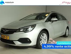 Grijs Gebruikt 2021 Opel Astra Edition Stationwagen | € 16.945 (Eerlijke prijs)