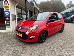 Rood Gebruikt 2013 Renault Twingo Hatchback | € 3.950 (Eerlijke prijs)