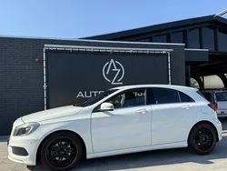 Wit Gebruikt 2015 Mercedes A180 AMG line Hatchback | € 11.950 (Eerlijke prijs)