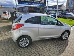 Grijs, metallic lak Gebruikt 2010 Ford Ka Limited Hatchback | € 3.850 (Iets duurder)
