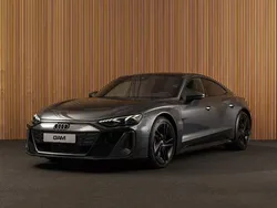 Grijs, metallic lak Nieuw 2025 Audi e-tron GT quattro Design Sedan | € 109.800 (Goede deal)
