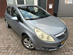 Grijs Gebruikt 2009 Opel Corsa Enjoy Hatchback | € 2.750 (Eerlijke prijs)
