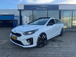 Wit Gebruikt 2020 Kia ProCeed GT-Line Hatchback | € 17.950 (Eerlijke prijs)