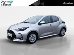 Grijs Gebruikt 2023 Toyota Yaris Active Hatchback | € 21.545 (Eerlijke prijs)