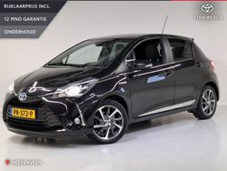 Zwart Gebruikt 2017 Toyota Yaris Hybrid Premium Hatchback | € 13.999 (Iets duurder)