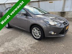 Bruin Gebruikt 2013 Ford Focus Titanium Stationwagen | € 2.999 (Eerlijke prijs)