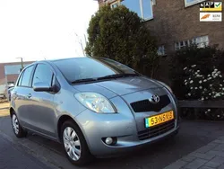 Grijs Gebruikt 2007 Toyota Yaris Sol Hatchback | € 4.980 (Eerlijke prijs)