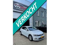 Wit Gebruikt 2020 VW Polo Comfortline Hatchback | € 15.950 (Eerlijke prijs)