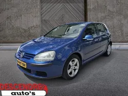 Blauw Gebruikt 2005 VW Golf IV Hatchback | € 1.750 (Eerlijke prijs)