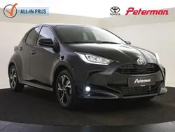 Zwart, metallic lak Nieuw 2024 Toyota Yaris Hybrid Edition Hatchback | € 30.590 (Eerlijke prijs)