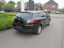 Bruin Gebruikt 2016 Renault Mégane GrandTour LIMITED Stationwagen | € 8.790 (Super prijs)