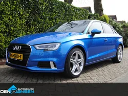 Blauw Gebruikt 2017 Audi A3 Sport Sedan | € 18.950 (Eerlijke prijs)