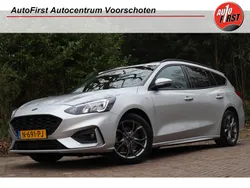 Grijs, metallic lak Gebruikt 2021 Ford Focus Business Edition Stationwagen | € 19.400 (Iets duurder)