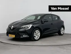Sterzwart Gebruikt 2022 Renault Clio V Zen Hatchback | € 18.940 (Goede deal)