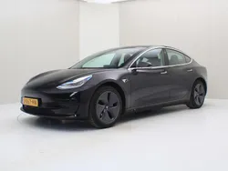 Zwart Gebruikt 2020 Tesla Model 3 Standard Range Sedan | € 18.900 (Goede deal)