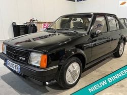 Zwart Gebruikt 1983 Opel Kadett | € 10.950