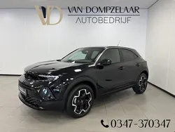 Zwart, metallic lak Gebruikt 2024 Opel Mokka Ultimate SUV | € 25.855 (Eerlijke prijs)