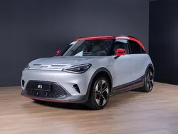 Grijs, metallic lak Gebruikt 2023 Smart #1 Brabus SUV | € 34.450 (Goede deal)