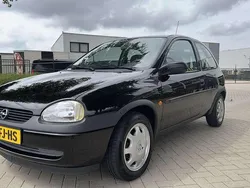 Zwart Gebruikt 2000 Opel Corsa Hatchback | € 1.900 (Iets duurder)