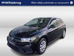 Zwart Gebruikt 2022 VW Polo Life Hatchback | € 22.450 (Goede deal)