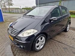 Zwart Gebruikt 2004 Mercedes A170 Classic MPV | € 399