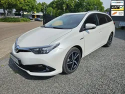 Wit Gebruikt 2018 Toyota Auris Touring Sports Stationwagen | € 14.940 (Eerlijke prijs)
