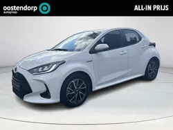 Wit Gebruikt 2021 Toyota Yaris Hybrid Hatchback | € 21.949 (Iets duurder)