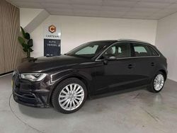 Zwart (metallic) Gebruikt 2015 Audi A3 Sportback e-tron Attraction Hatchback | € 10.750 (Iets duurder)