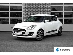 Wit Gebruikt 2022 Suzuki Swift Style Hatchback | € 16.945 (Eerlijke prijs)