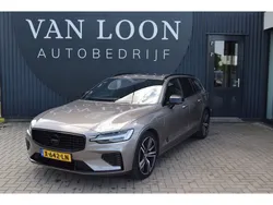 Beige Gebruikt 2020 Volvo V60 R-Design Stationwagen | € 39.900