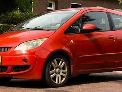 Rood Gebruikt 2005 Mitsubishi Colt Hatchback | € 2.499 (Eerlijke prijs)